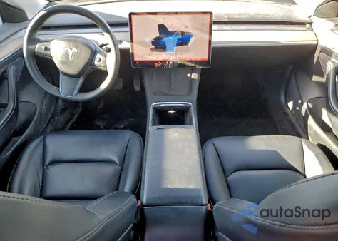 2022 Tesla Model 3 from USA, damaged, VIN 5YJ3E1EB3NF229327